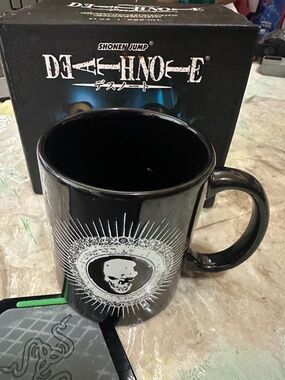 Shonen Jump Deathnote Glow in the Dark Coffee Mug 11 oz 2017 Loot Crate